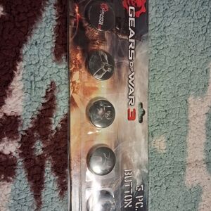 3 Button Set - Black and Red